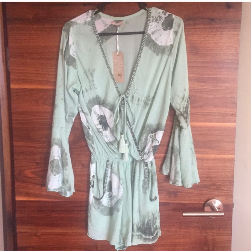 Khush Boho Kaia bell sleeve romper NWOT